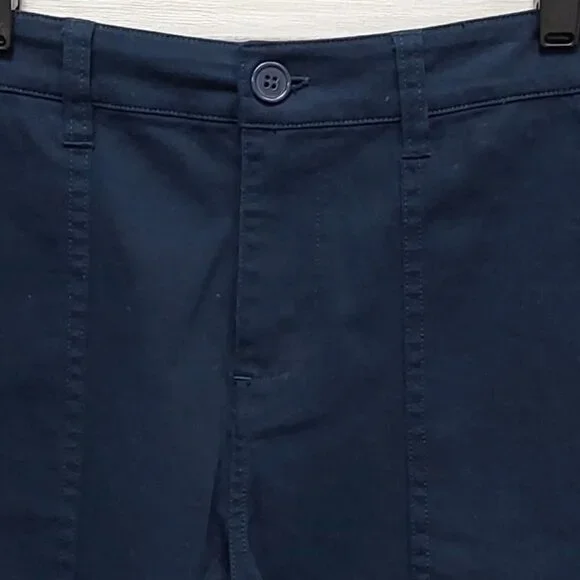 Utilitarian Short | Redy | 4 - Picture 4 of 13